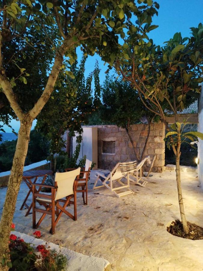 Traditional Studio Chora Patmos Exterior photo