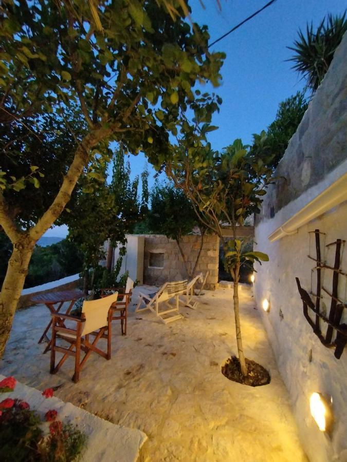 Traditional Studio Chora Patmos Exterior photo